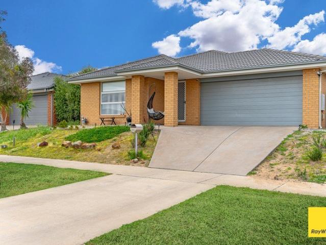 House for rent in Huntly, Victoria