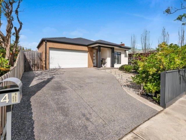 House for sale in Bentleigh East, Melbourne