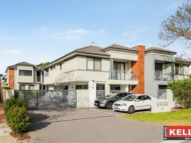 Apartment for sale in Cloverdale, City of Belmont