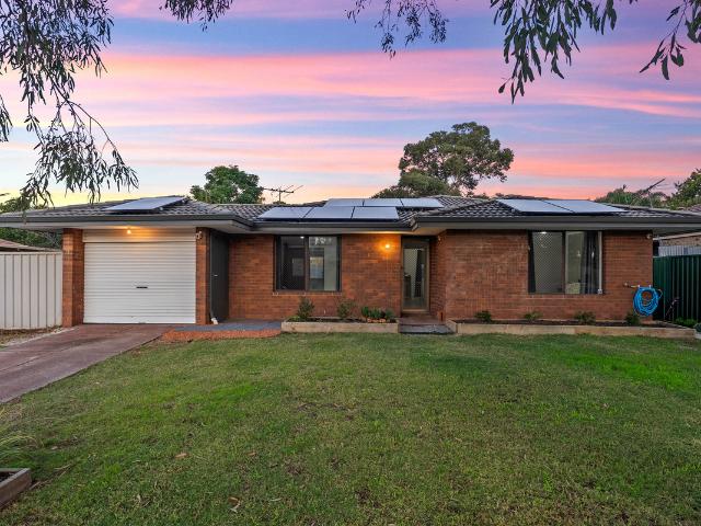 House for rent in Brookdale, Armadale