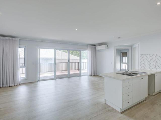 House for rent in Slacks Creek, Greater Brisbane