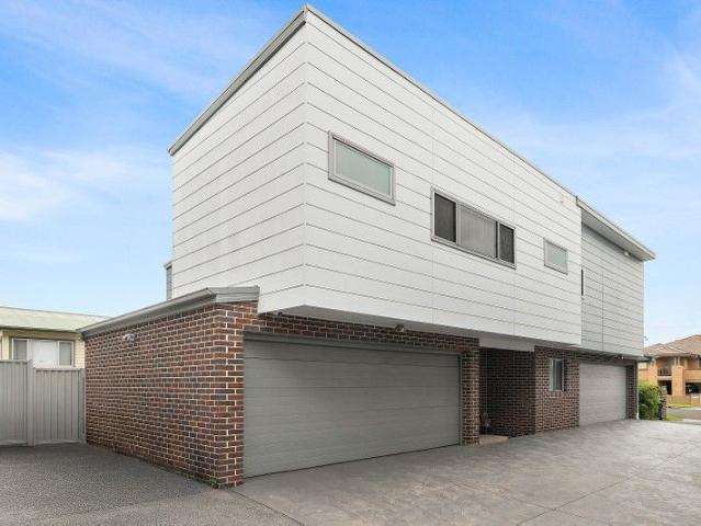 House for sale in Oak Flats Dc, New South Wales