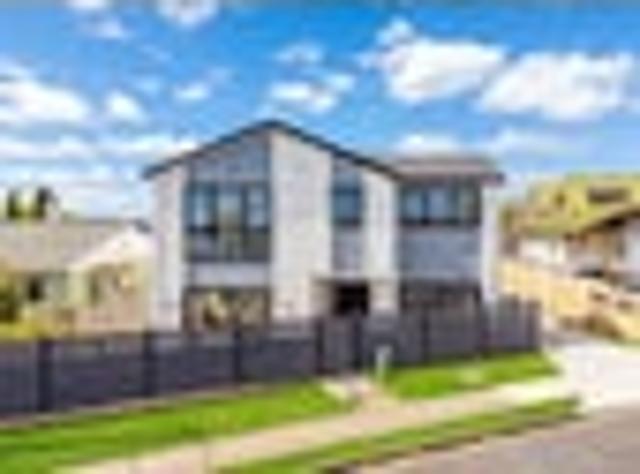 House for sale in Northcote Central, Kaipātiki