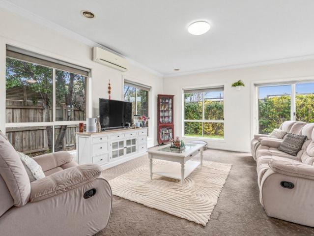 House for sale in Newcomb, Geelong