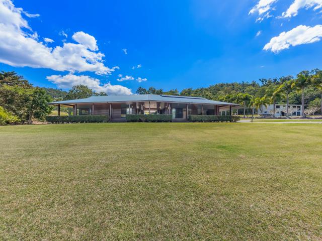 House for sale in Cannonvale, Queensland
