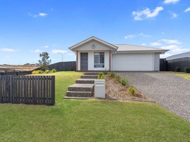 Cottage for sale in Alford Grove Estate, Toowoomba
