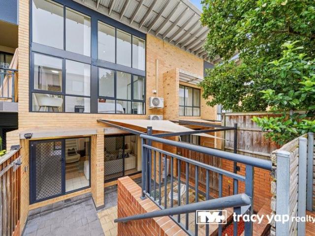 Townhouse for sale in Sydney, New South Wales
