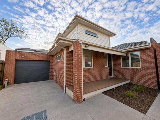 Townhouse for rent in Camerons Creek, Victoria