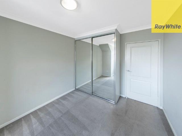 Townhouse for rent in Sydney, New South Wales