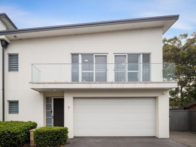Townhouse for sale in Sutherland Shire, Sydney