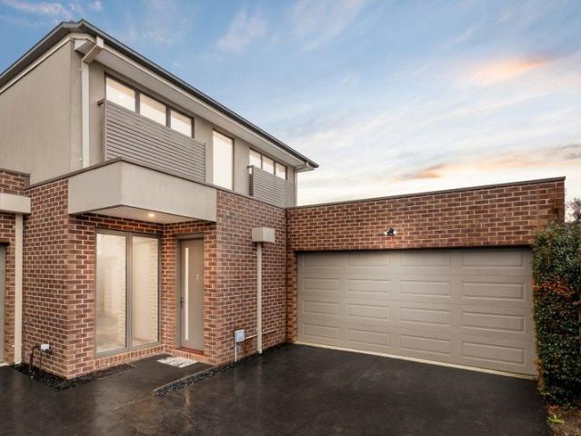 Townhouse for sale in Camerons Creek, Victoria
