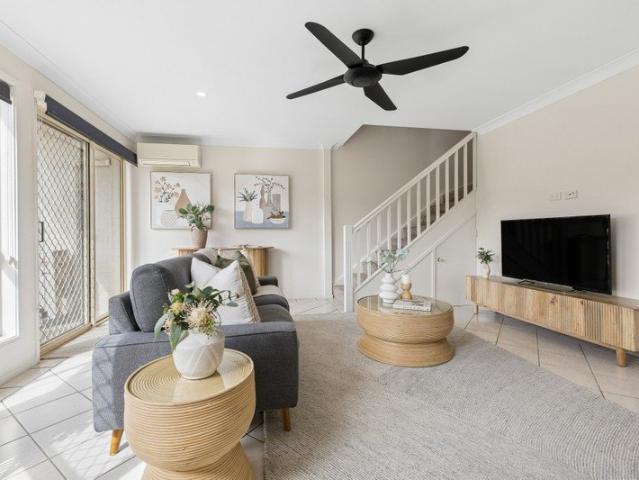 Townhouse for sale in Methul, Queensland