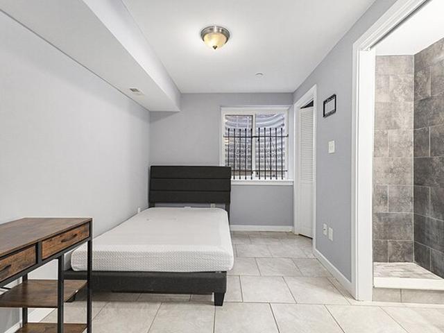 Room for rent in 8 Diamonds Townhouse Apartments, Philadelphia