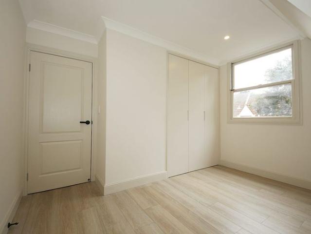 Townhouse for rent in Sydney, New South Wales