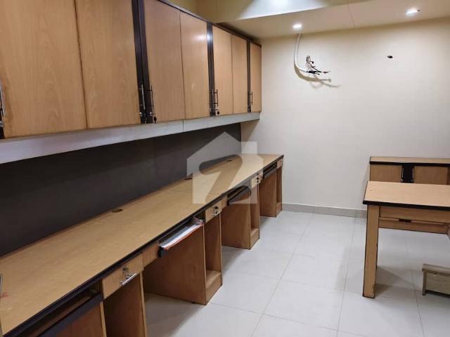 Office for rent in North Waziristan, Federally Administered Tribal Areas fata