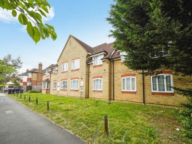 Apartment for rent in Sudbury, Greater London