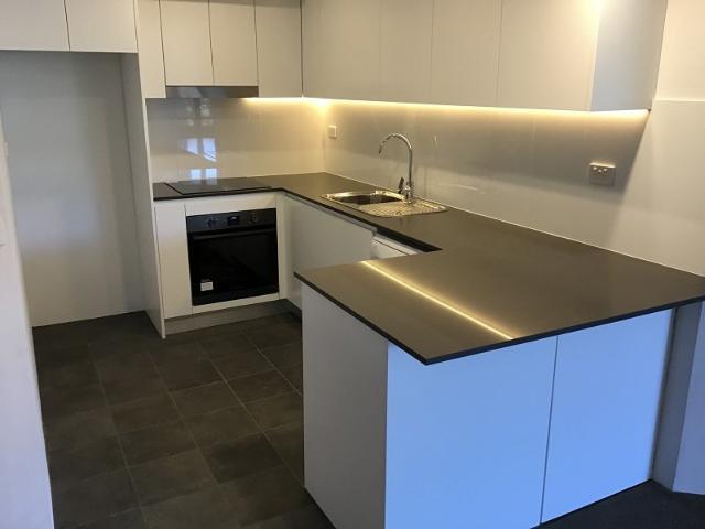 Apartment for rent in Lower North Shore, Sydney