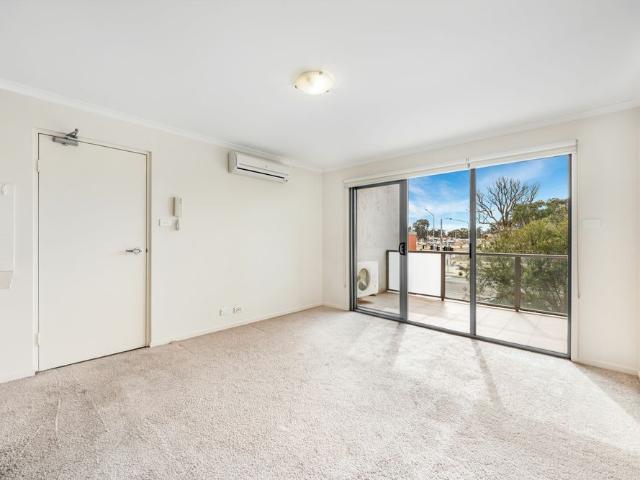 Apartment for rent in Franklin, Australian Capital Territory