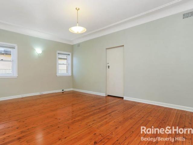 Apartment for rent in St George, Sydney