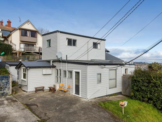 Apartment for rent in Otakou