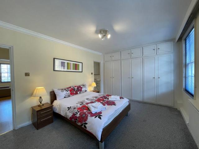 Apartment for rent in Mayfair, Greater London