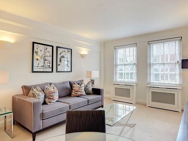 Apartment for rent in Brompton, Greater London