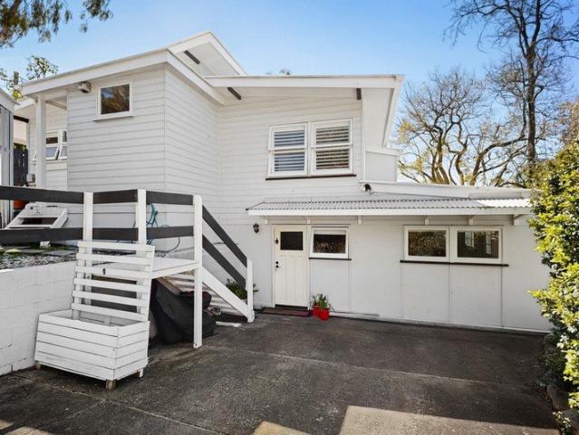 Duplex for rent in Toombul, Queensland