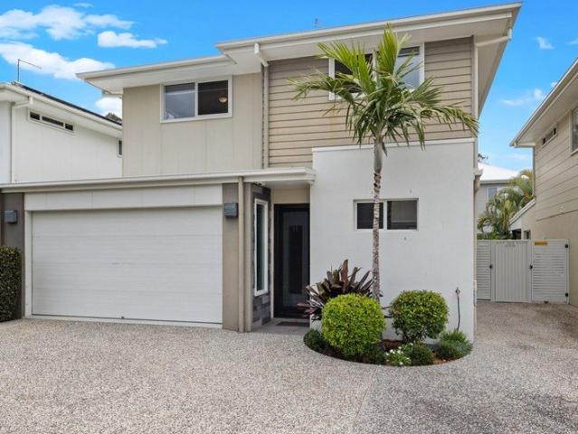 House for sale in Ormiston, Greater Brisbane