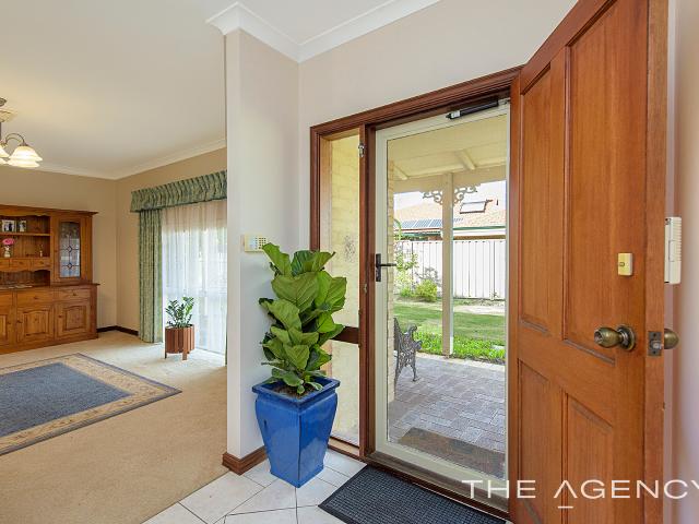 House for sale in Broadwater, Western Australia