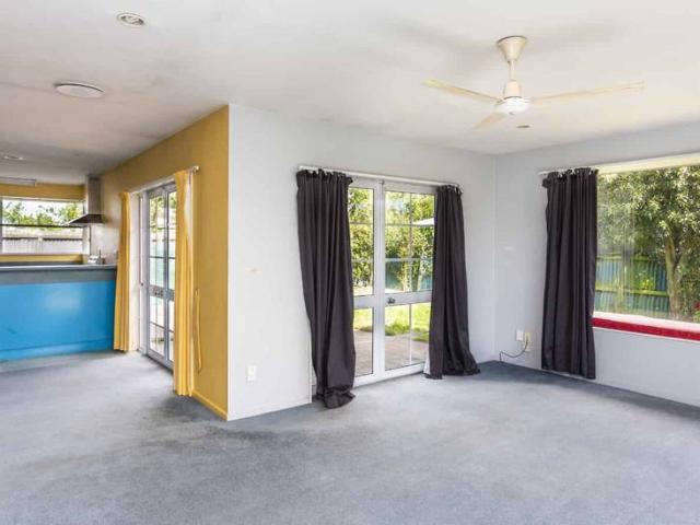 House for rent in Christchurch Central, Linwood-Central-Heathcote Community