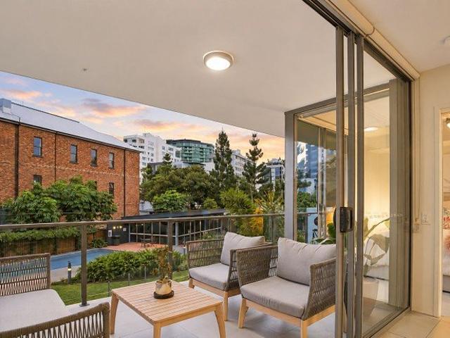 Apartment for sale in Kangaroo Point, Greater Brisbane