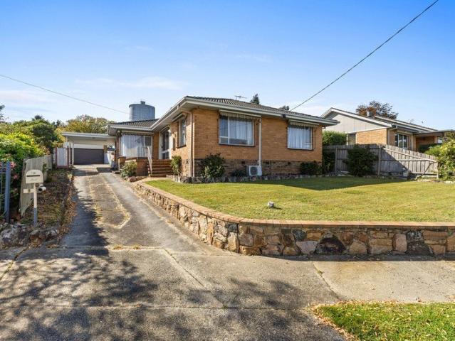 House for sale in Morwell, Victoria