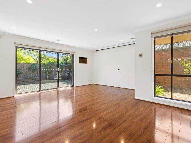 Apartment for rent in Hughesdale, Melbourne