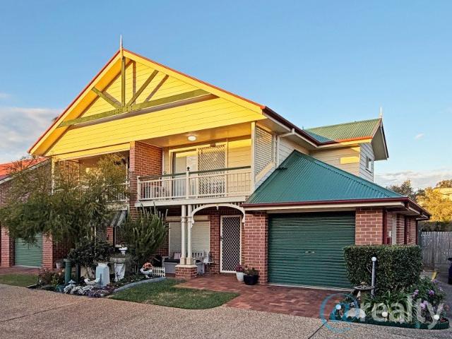 Townhouse for sale in Toombul, Queensland