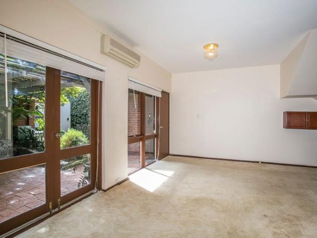 House for rent in Cockburn, Western Australia