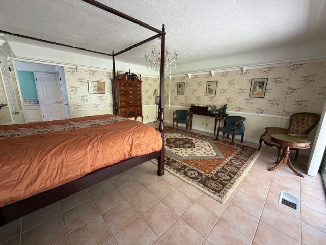 Room for rent in Westlake Village, California