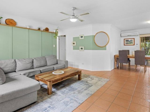 Duplex for sale in Banora Point, Tweed Shire Council