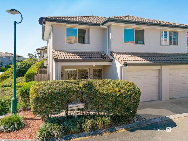 Townhouse for sale in Carina, Greater Brisbane