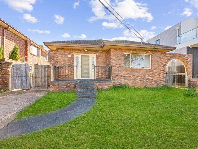 House for rent in Greenacre, Sydney
