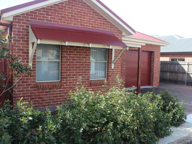 Villa for rent in Bathurst