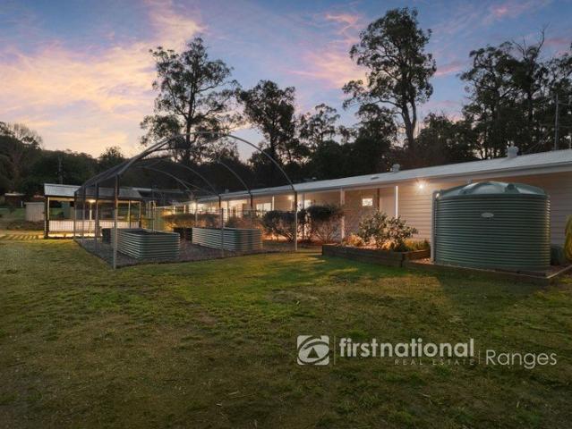 House for sale in Cockatoo, Melbourne