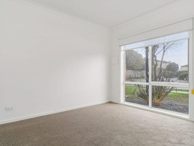 Townhouse for rent in Camerons Creek, Victoria