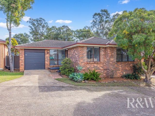 Villa for sale in Sydney, New South Wales