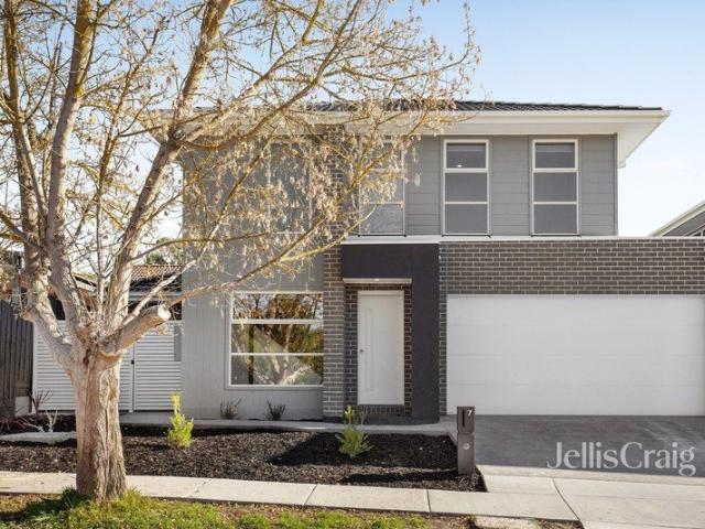 Townhouse for rent in Camerons Creek, Victoria