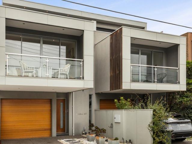 Townhouse for sale in Camerons Creek, Victoria