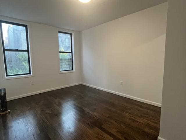 Room for rent in Arverne, New York