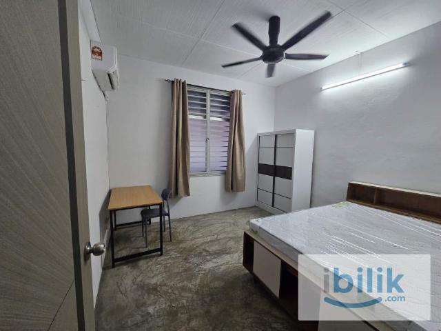 Room for rent in Georgetown, Penang