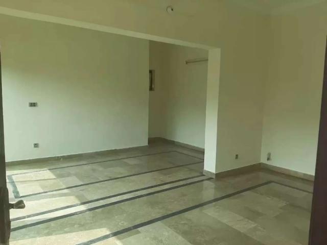 Commercial for rent in Rawalpindi, Islamabad Capital Territory