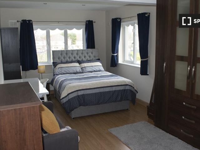 Room to rent in Donabate, North Tipperary
