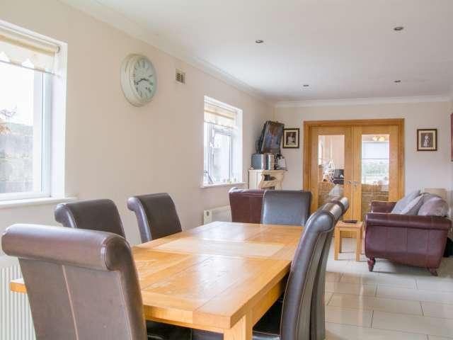 Room to rent in Donabate